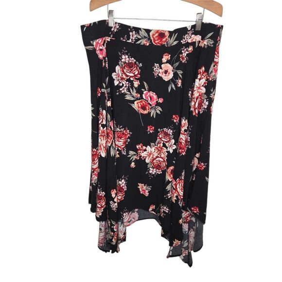 Torrid Black Floral Midi Challis Handkerchief Skirt Size 3 3x - Picture 3 of 6